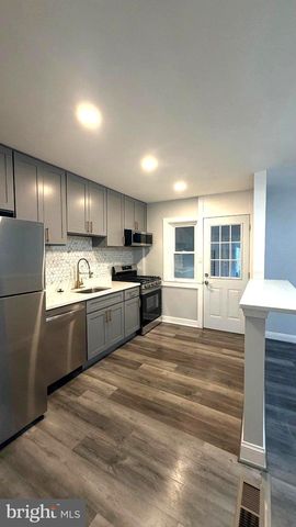 3902 N ROGERS AVE, Baltimore, MD 21207