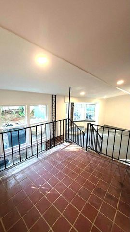 3902 N ROGERS AVE, Baltimore, MD 21207