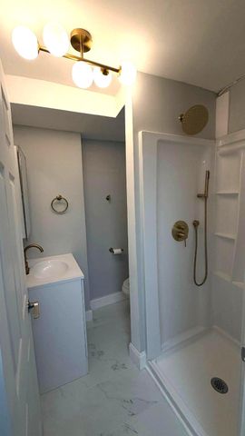 3902 N ROGERS AVE, Baltimore, MD 21207