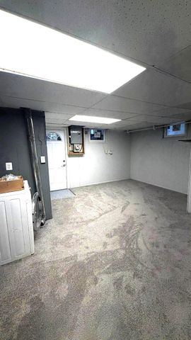 3902 N ROGERS AVE, Baltimore, MD 21207