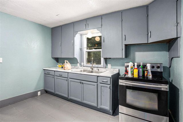 337 N Walker Street, City Of Bronson, MI 49028