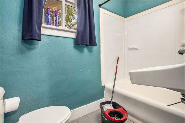 337 N Walker Street, City Of Bronson, MI 49028