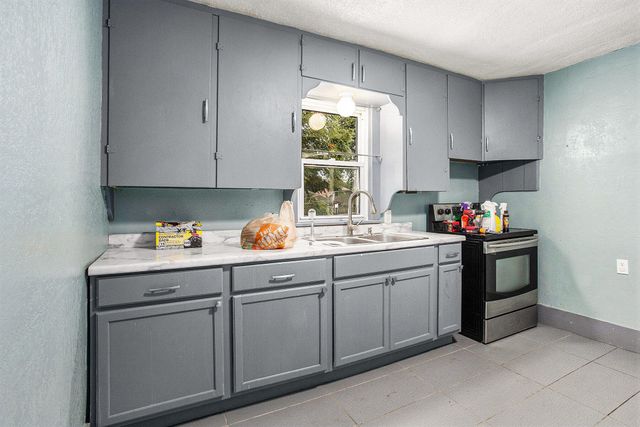 337 N Walker Street, City Of Bronson, MI 49028