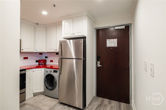 250 W Broad Street 620, Athens, GA 30601