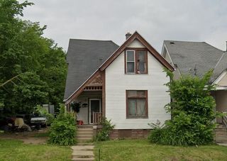 2133 N 27th STREET, Milwaukee, WI 53208