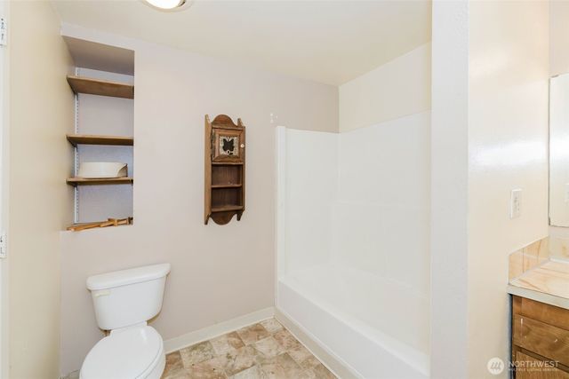 4311 67th Avenue W #B, Tacoma, WA 98466