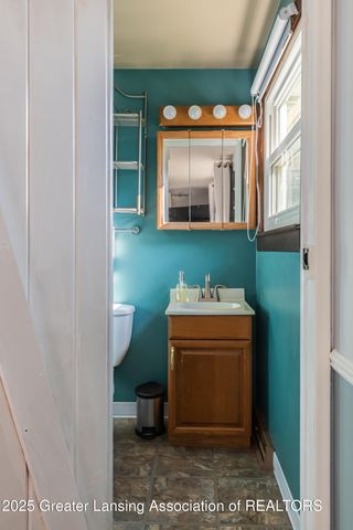 2300 Vassar Drive, Lansing, MI 48912