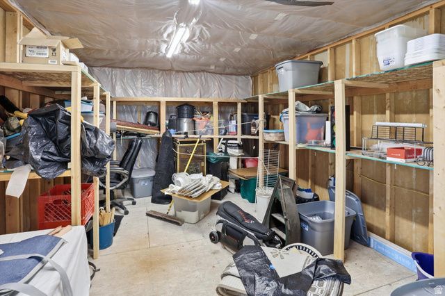 6030 W 5800 S, Hooper, UT 84315