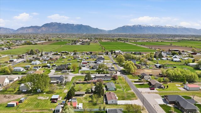 6030 W 5800 S, Hooper, UT 84315