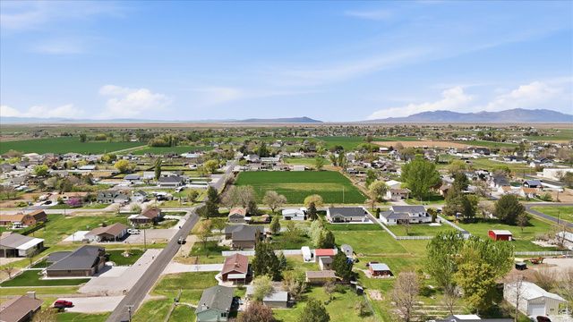 6030 W 5800 S, Hooper, UT 84315