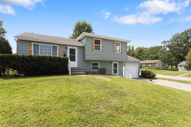 7801 NE San Rafael Drive, Kansas City, MO 64119