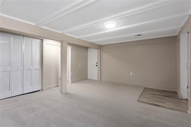 7801 NE San Rafael Drive, Kansas City, MO 64119