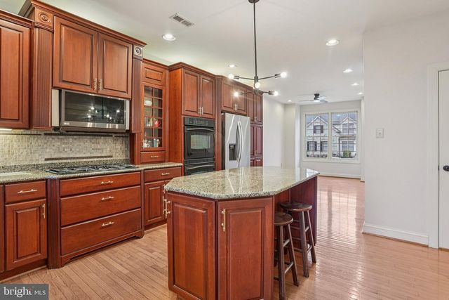 82 GRANVILLE WAY, Exton, PA 19341