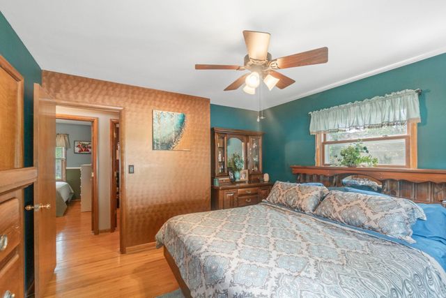 313 Longview Drive, Waterloo, IA 50701