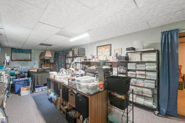 313 Longview Drive, Waterloo, IA 50701