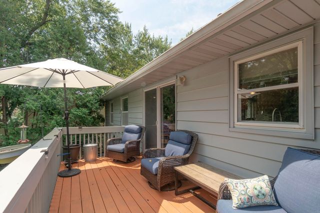313 Longview Drive, Waterloo, IA 50701