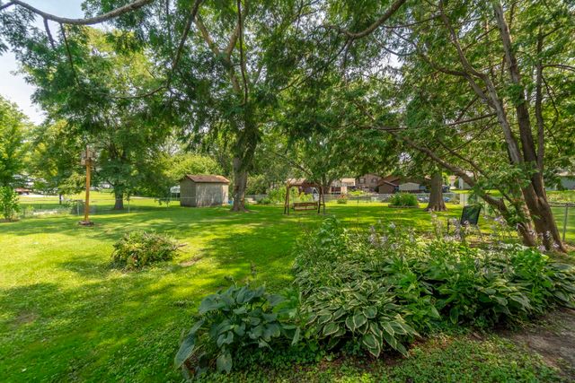 313 Longview Drive, Waterloo, IA 50701
