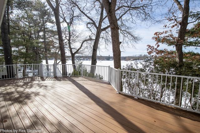 8451 S Pine Point Drive, Newaygo, MI 49337