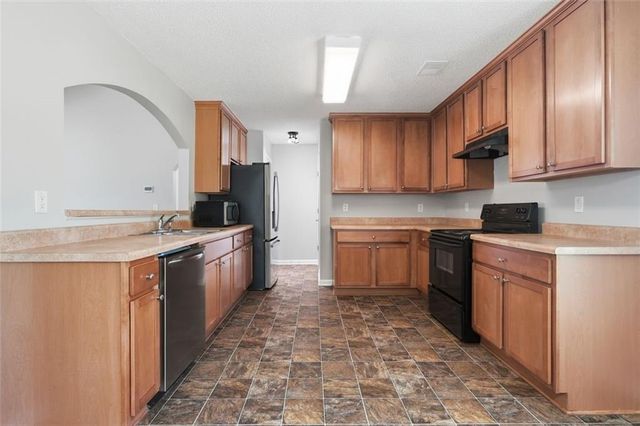 465 Camella Circle, Mcdonough, GA 30252