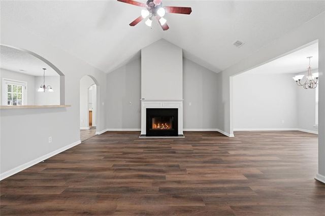 465 Camella Circle, Mcdonough, GA 30252