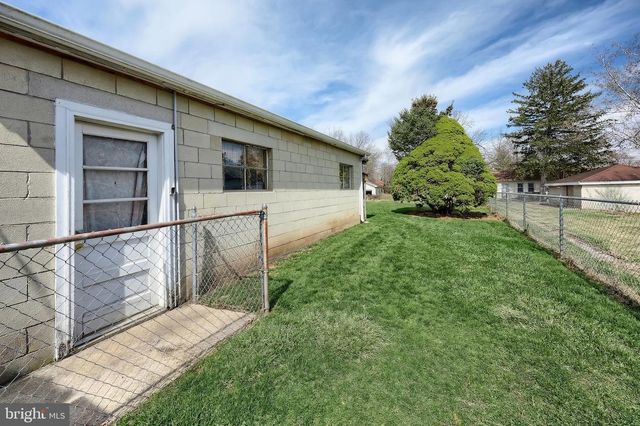 3119 BROOKSIDE AVE, Dover, PA 17315