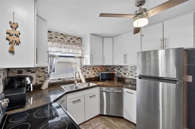 1913 RIDGEWOOD DRIVE, Clearwater, FL 33763