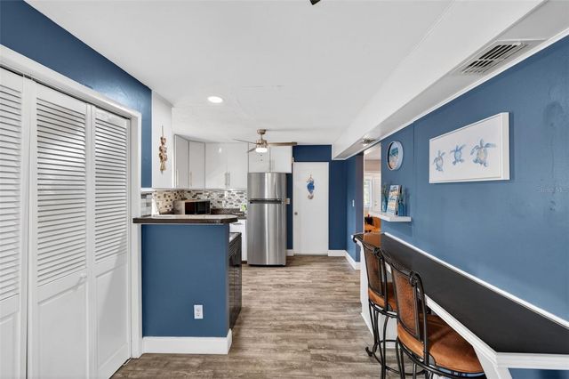 1913 RIDGEWOOD DRIVE, Clearwater, FL 33763