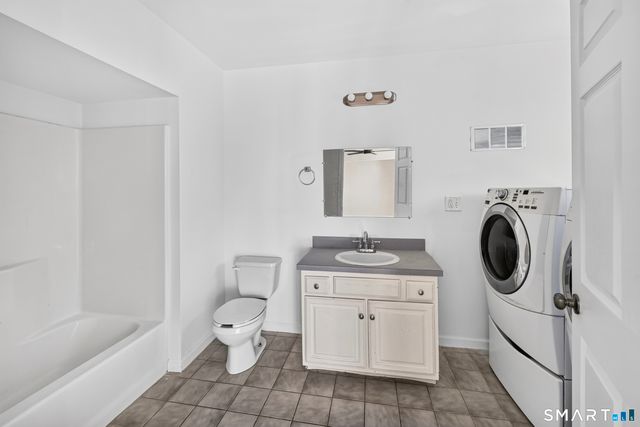 189 Kneen Street, Shelton, CT 06484