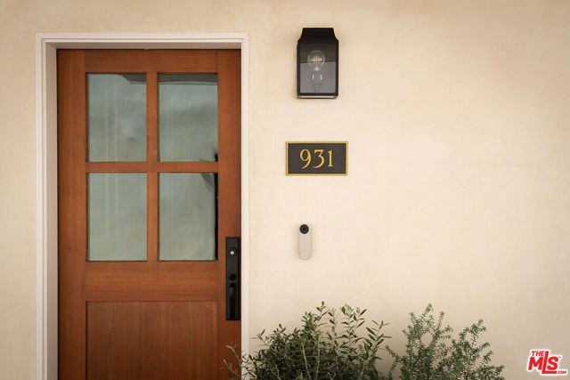 931 S Sycamore Avenue, Los Angeles, CA 90036