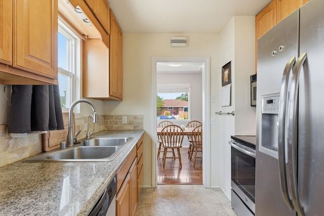 544 E Glass Ave, Spokane, WA 99207
