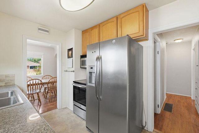 544 E Glass Ave, Spokane, WA 99207