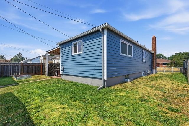 544 E Glass Ave, Spokane, WA 99207