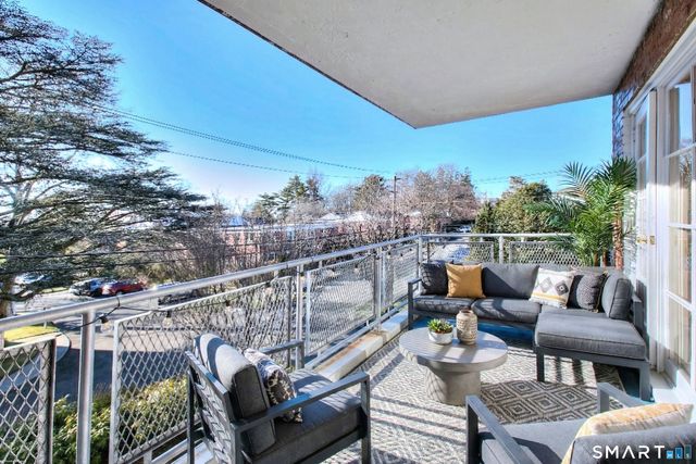 4 Putnam Hill Road 2B, Greenwich, CT 06830