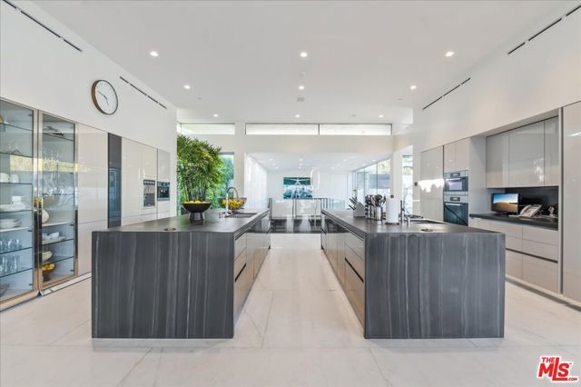 1620 Carla, Beverly Hills, CA 90210