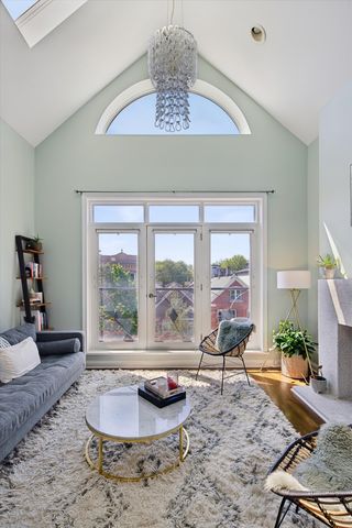 2024 W Iowa Street 3B, Chicago, IL 60622