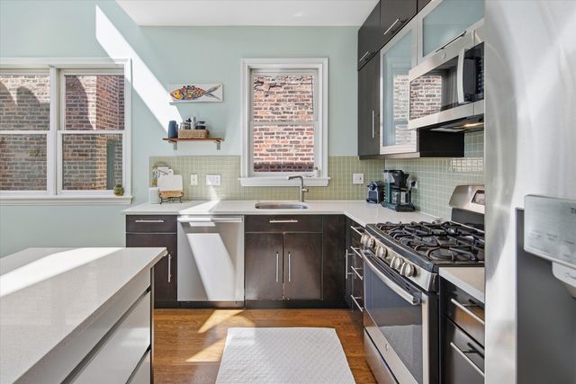 2024 W Iowa Street 3B, Chicago, IL 60622