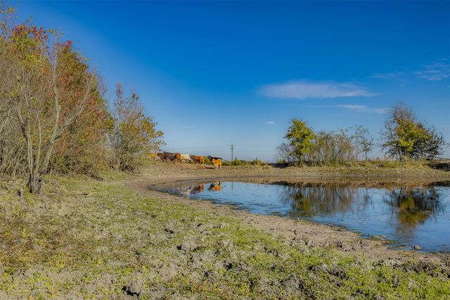 4435 Hartfield Road, Round Top, TX 78954