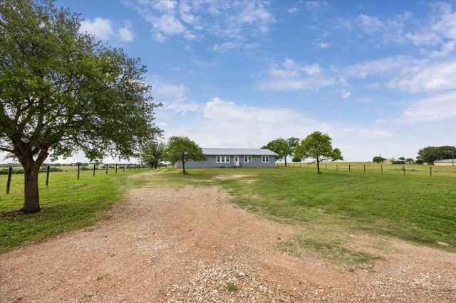 4435 Hartfield Road, Round Top, TX 78954
