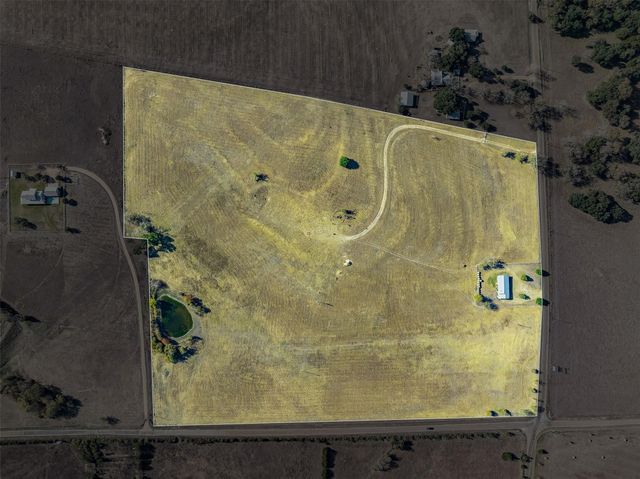 4435 Hartfield Road, Round Top, TX 78954