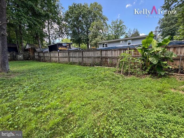 1 DAVID CT, Stafford, VA 22554