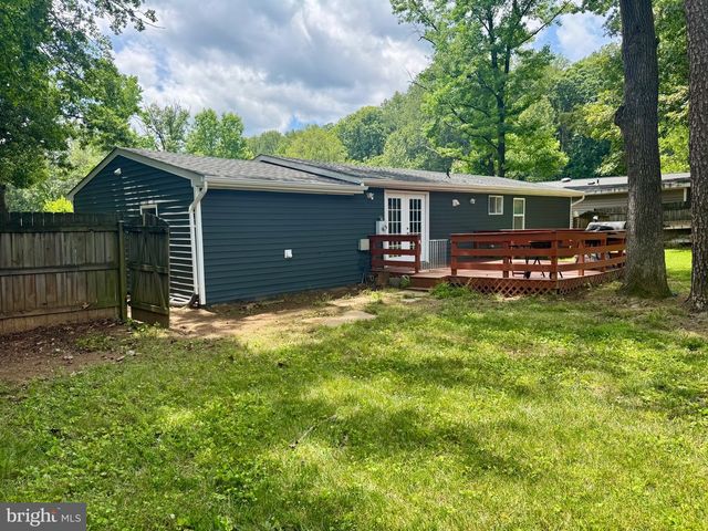 1 DAVID CT, Stafford, VA 22554