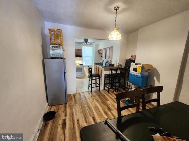 910 N DUKELAND ST, Baltimore, MD 21216