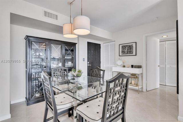 90 Alton Rd 1809, Miami Beach, FL 33139
