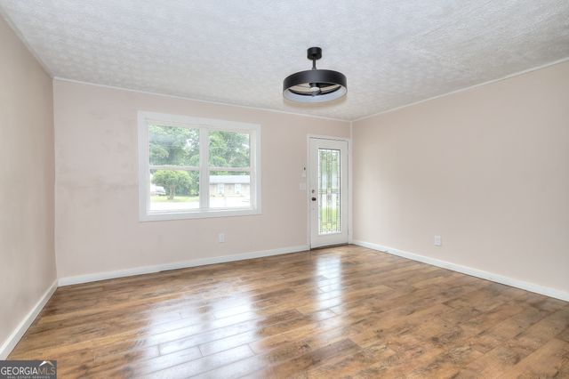 21 Duke Circle, Winder, GA 30680