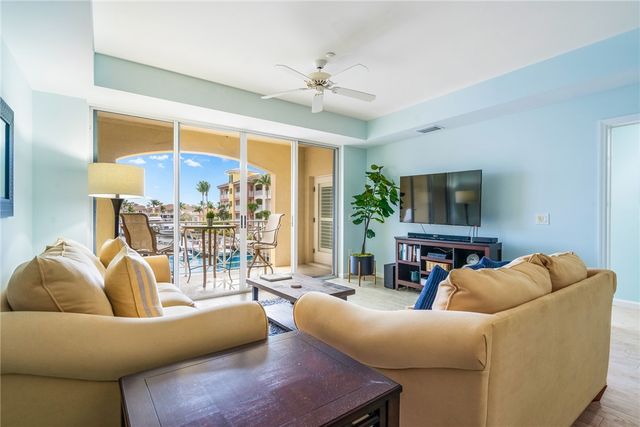 5520 N Harbor Village Drive 204, Vero Beach, FL 32967