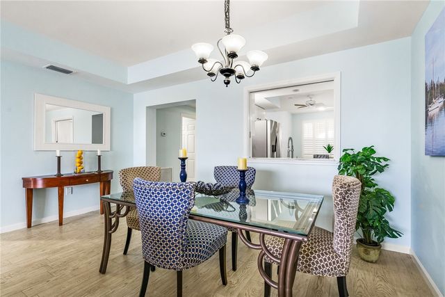 5520 N Harbor Village Drive 204, Vero Beach, FL 32967