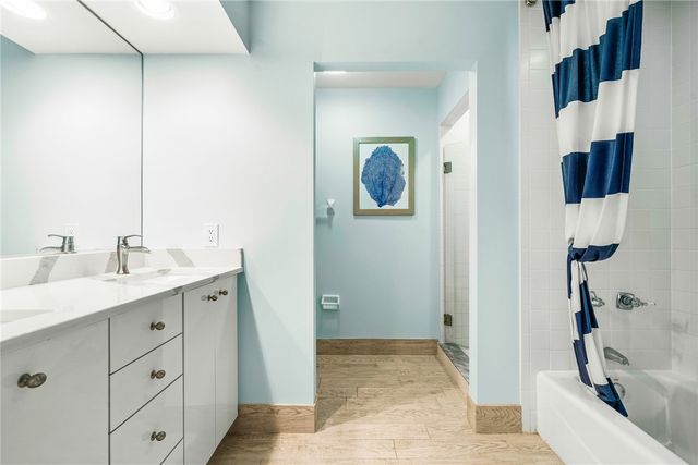 5520 N Harbor Village Drive 204, Vero Beach, FL 32967