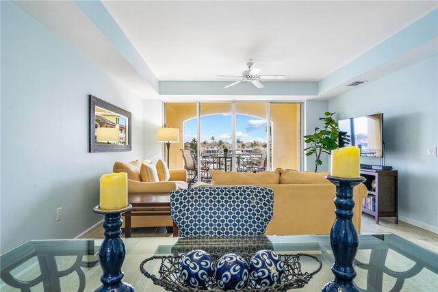 5520 N Harbor Village Drive 204, Vero Beach, FL 32967
