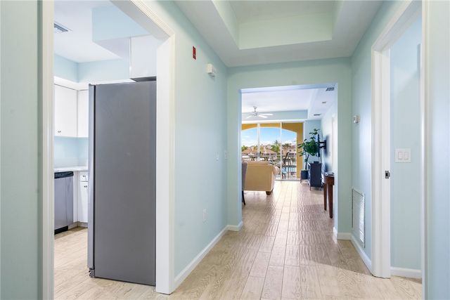 5520 N Harbor Village Drive 204, Vero Beach, FL 32967