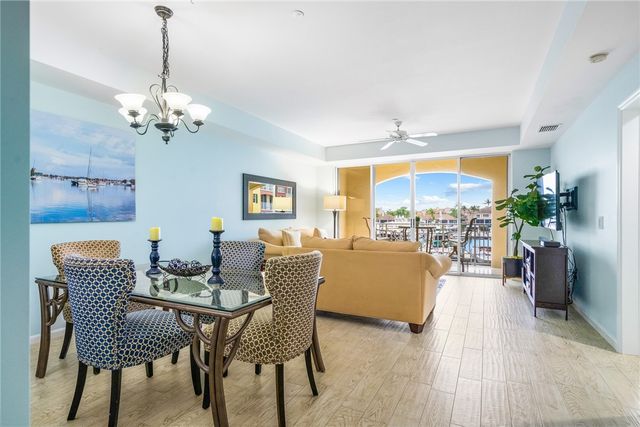 5520 N Harbor Village Drive 204, Vero Beach, FL 32967